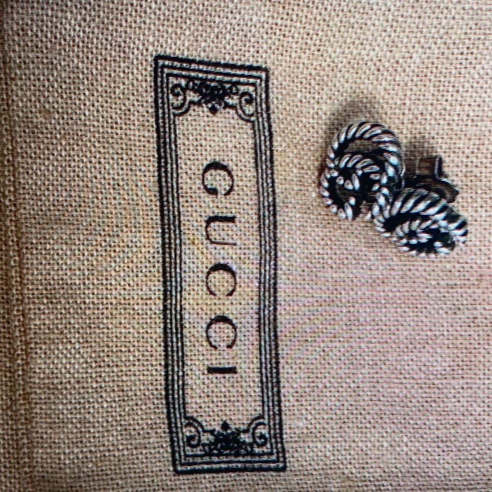 Gucci Silver-tone Rope Knot Stud Earrings perfect